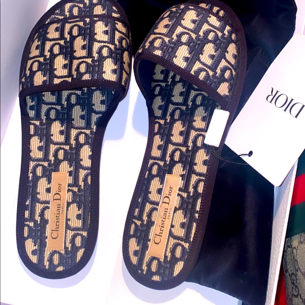 Dior shoes